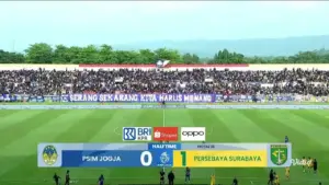 Babak Pertama PSIM vs Persebaya