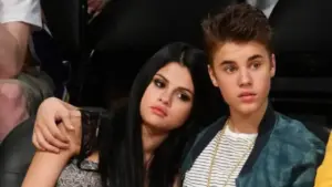 Justin Bieber Like Foto Lawas Dengan Selena Gomez