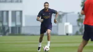 Layvin Kurzawa Teken Kontrak di Persib