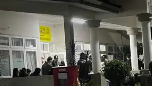 Lula Lahfah Meninggal di Apartemen Dharmawangsa