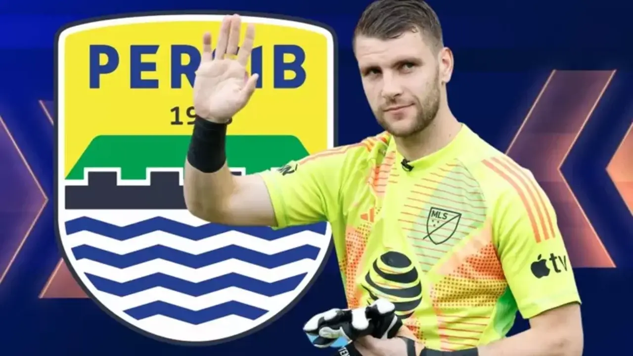 Maarten Paes Bantah Gabung Persib Bandung