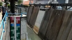 Pintu Air Angke