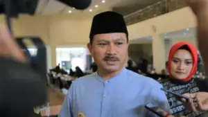 Wali Kota Madiun Maidi Partai