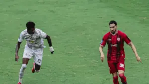 Babak Pertama Persis Solo vs Madura
