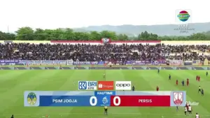PSIM vs Persis Solo Babak Pertama